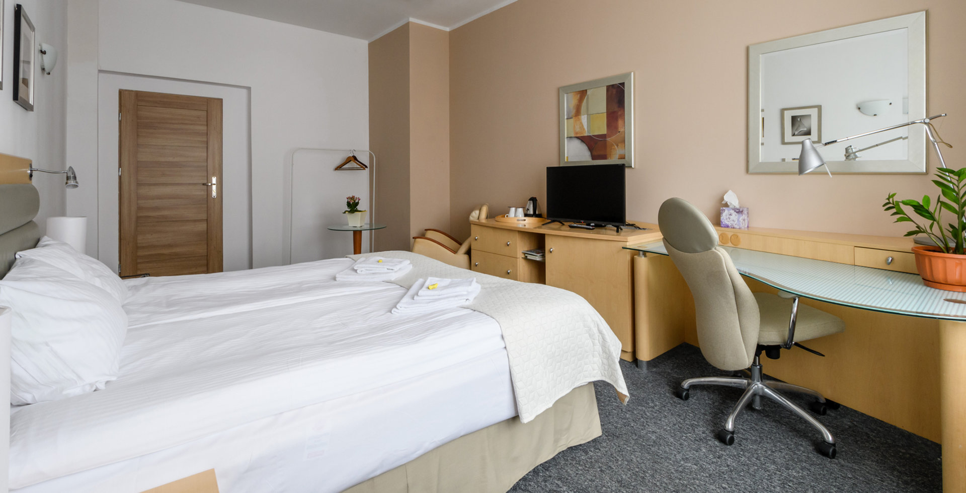 404rooms  - 8